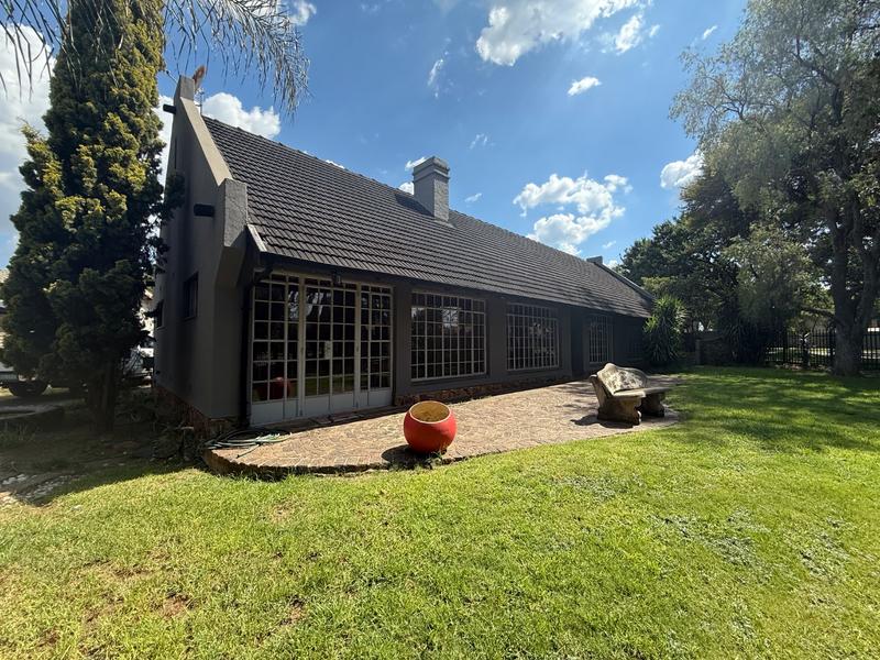 3 Bedroom Property for Sale in Vaalpark Free State